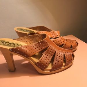 Sporto 3 1/2 inch heels